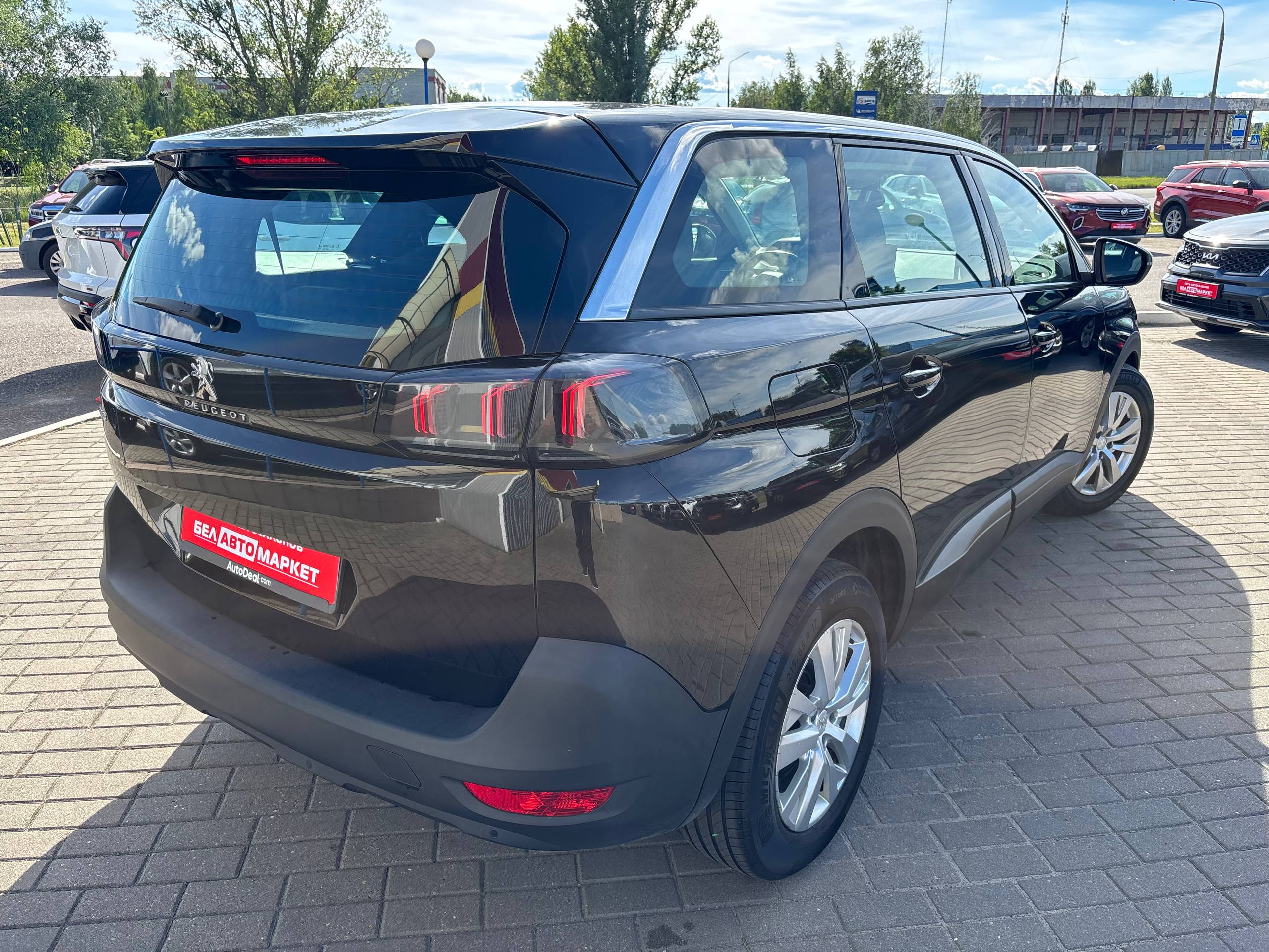 Фото автомобиля 5
