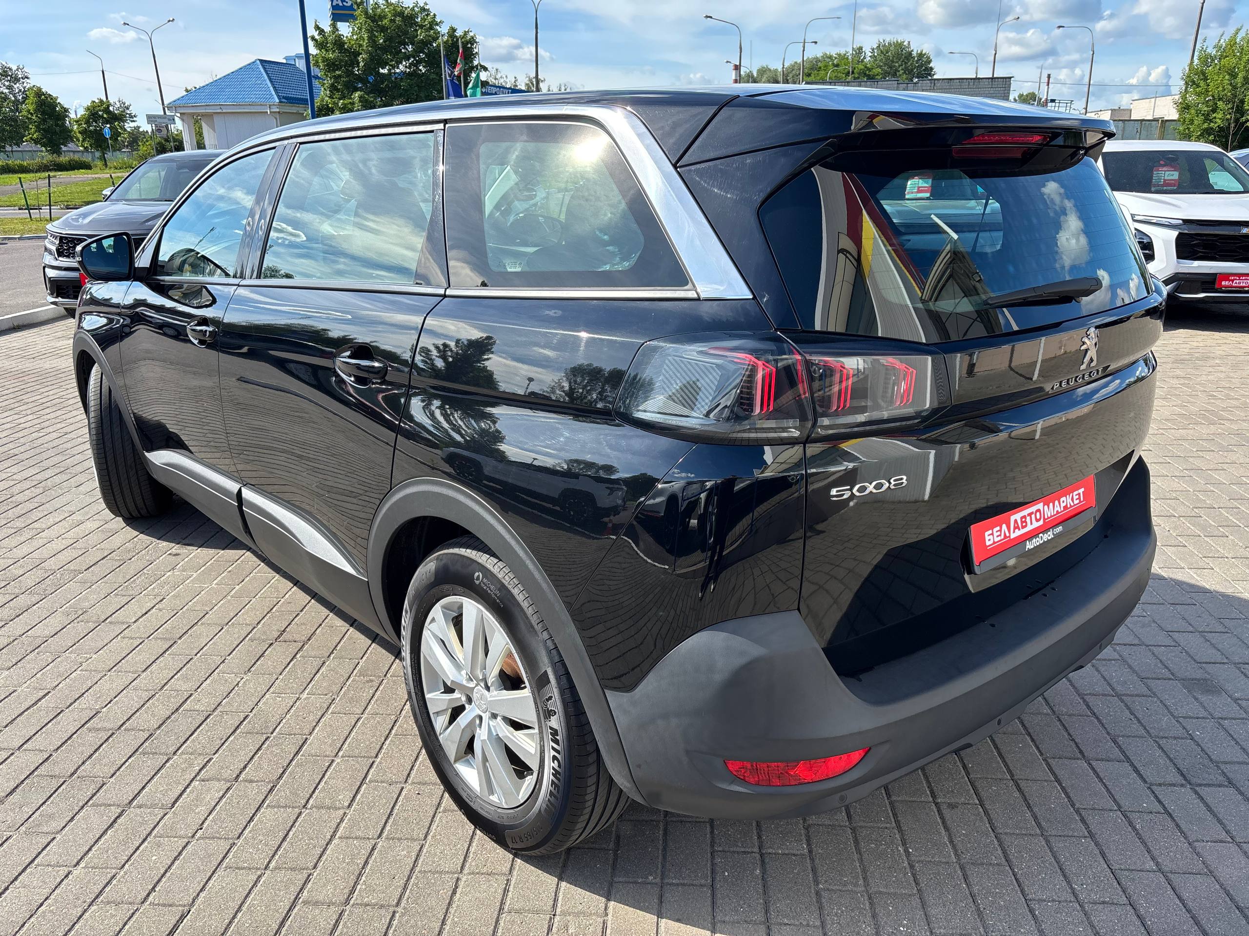 Фото автомобиля 7