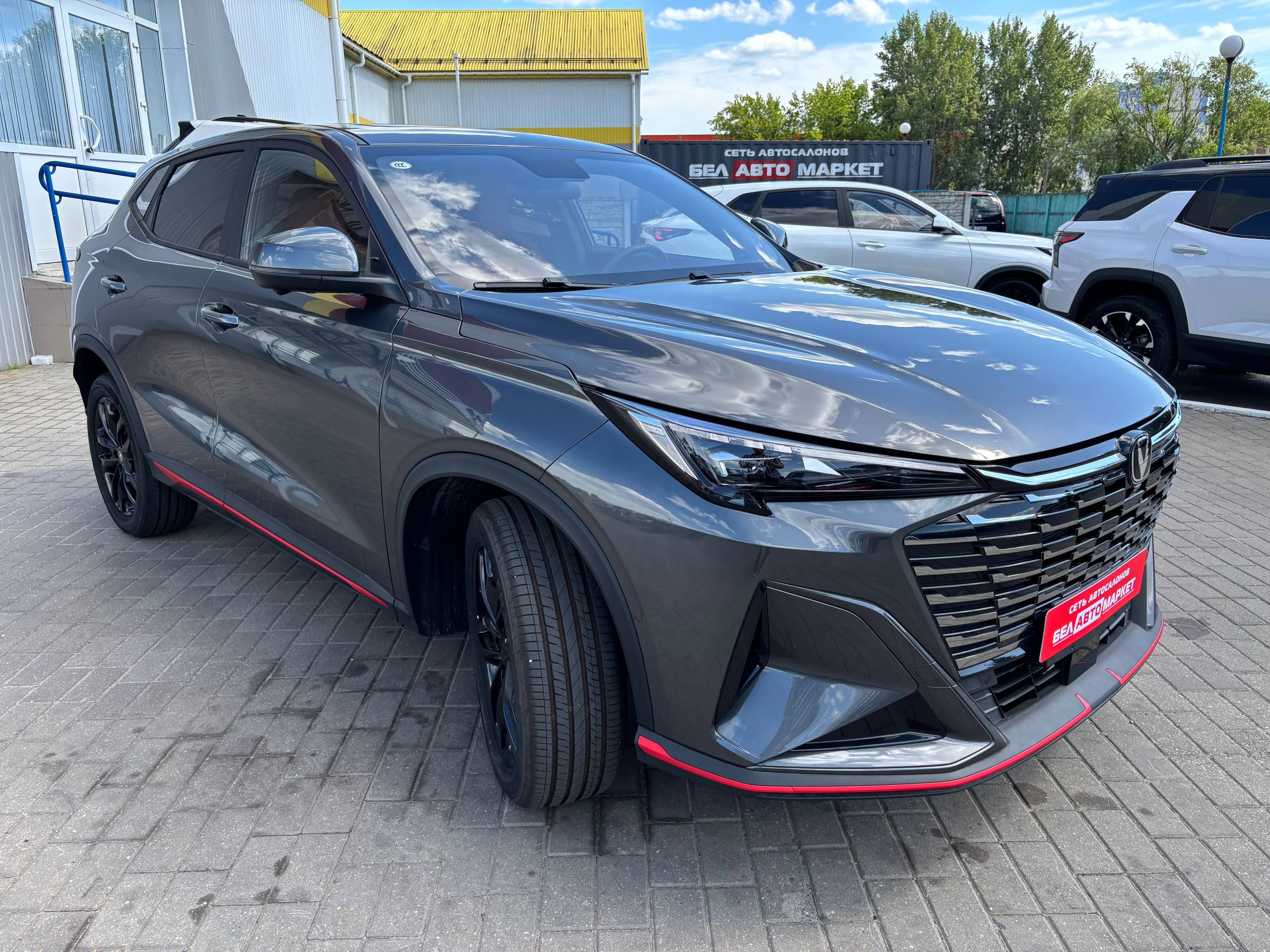 Фото автомобиля 3