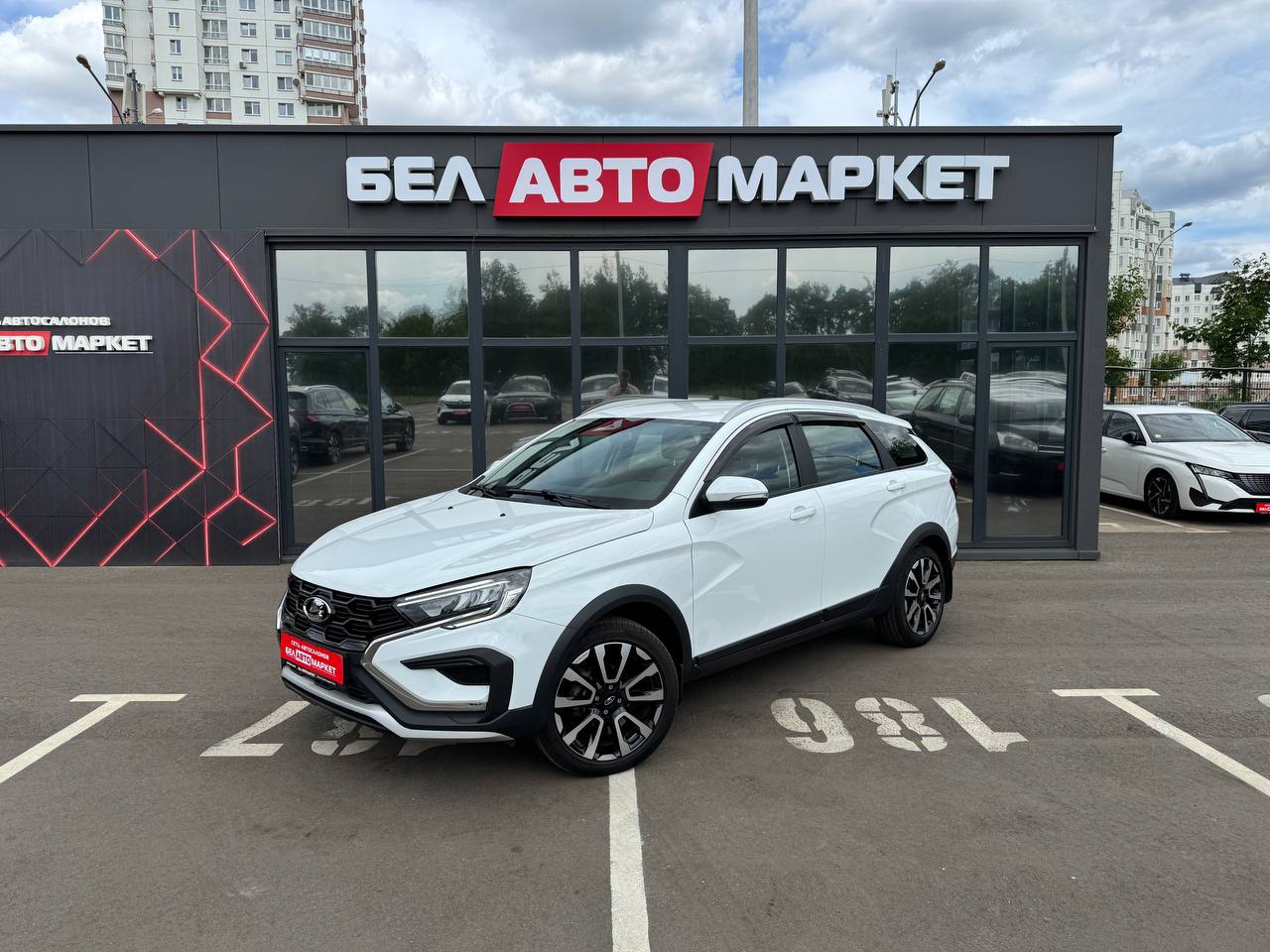 авто с пробегом lada (ВАЗ) vesta cross 2024