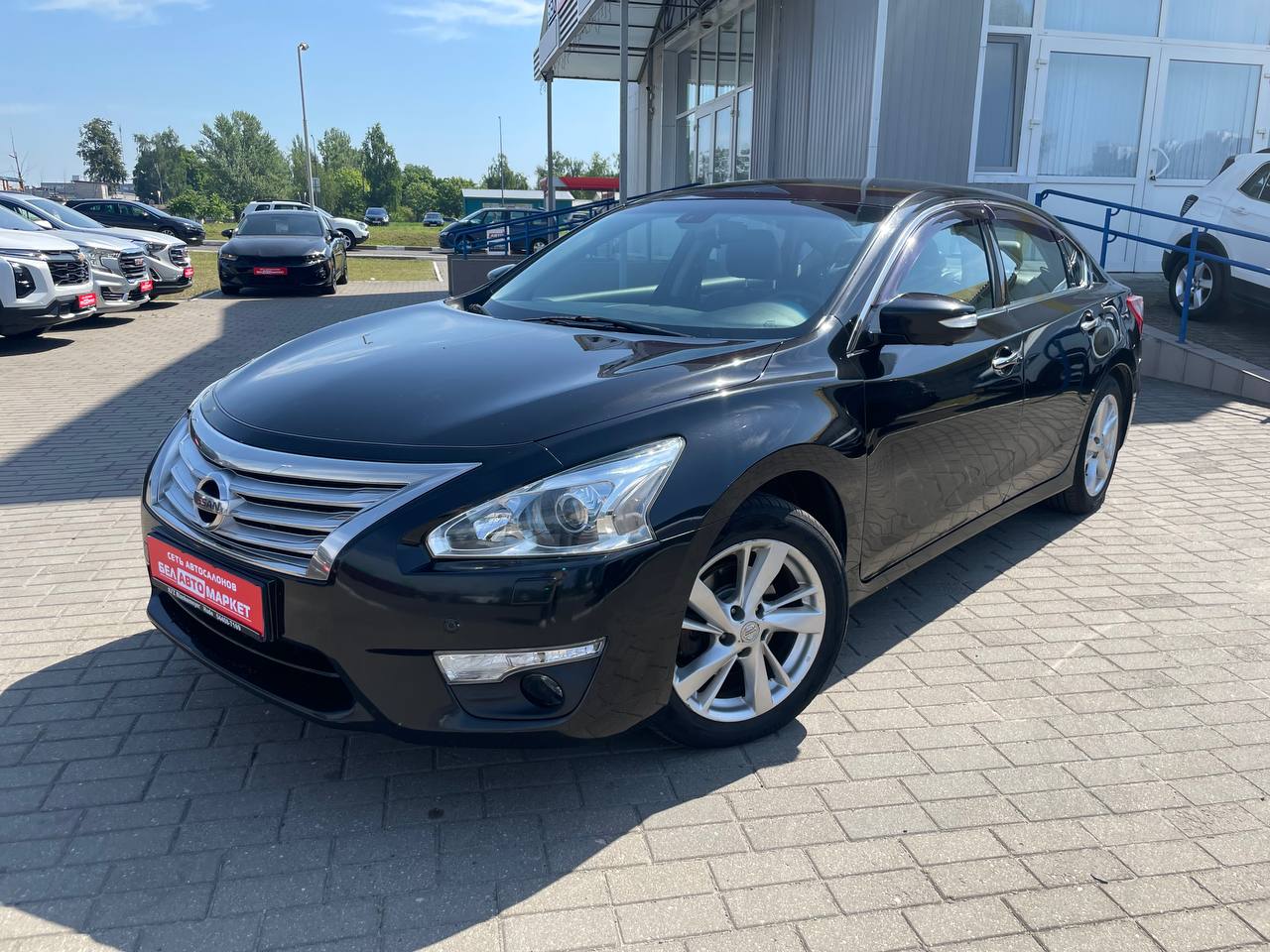 авто с пробегом nissan teana 2014