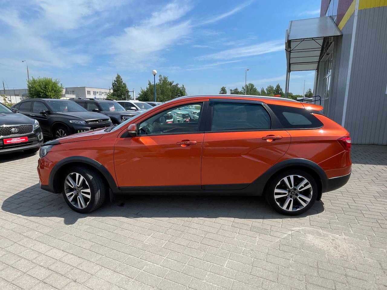 Фото автомобиля 7