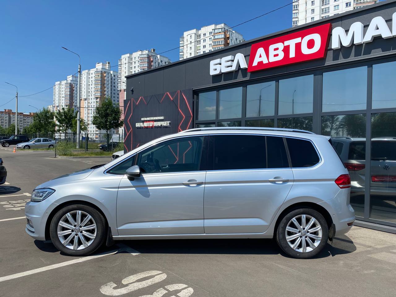 Фото автомобиля 8