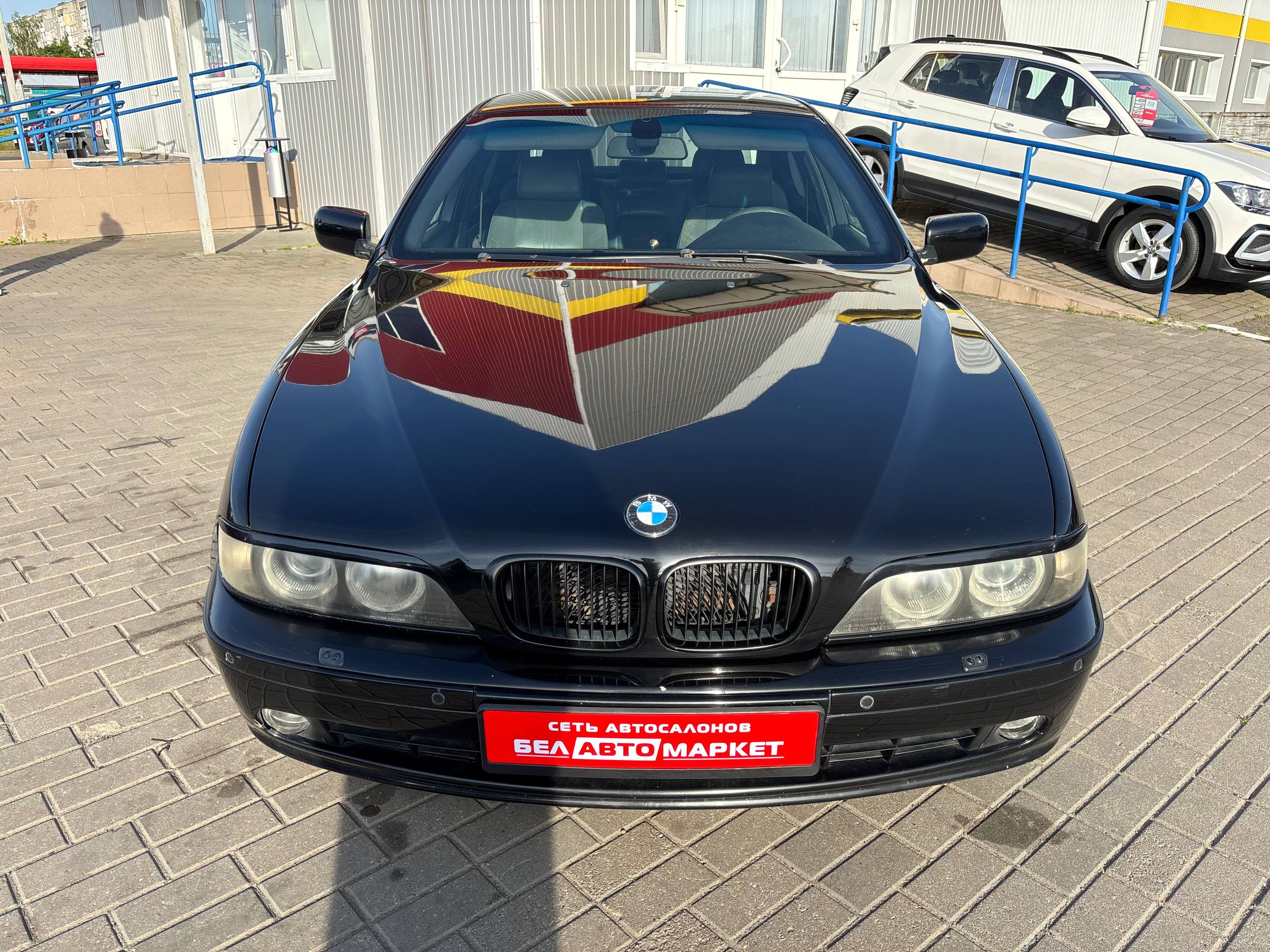 Фото автомобиля 3