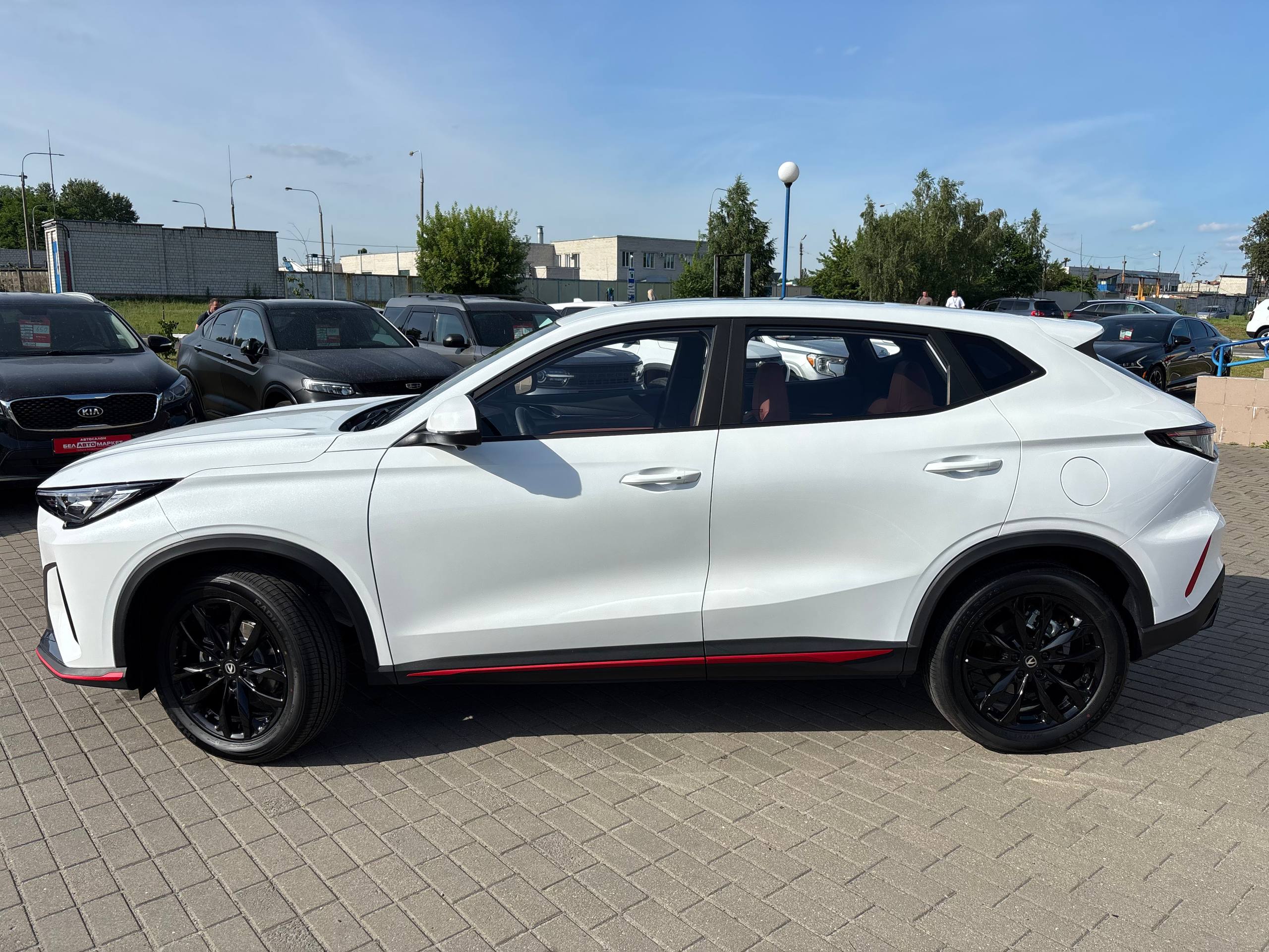 Фото автомобиля 8