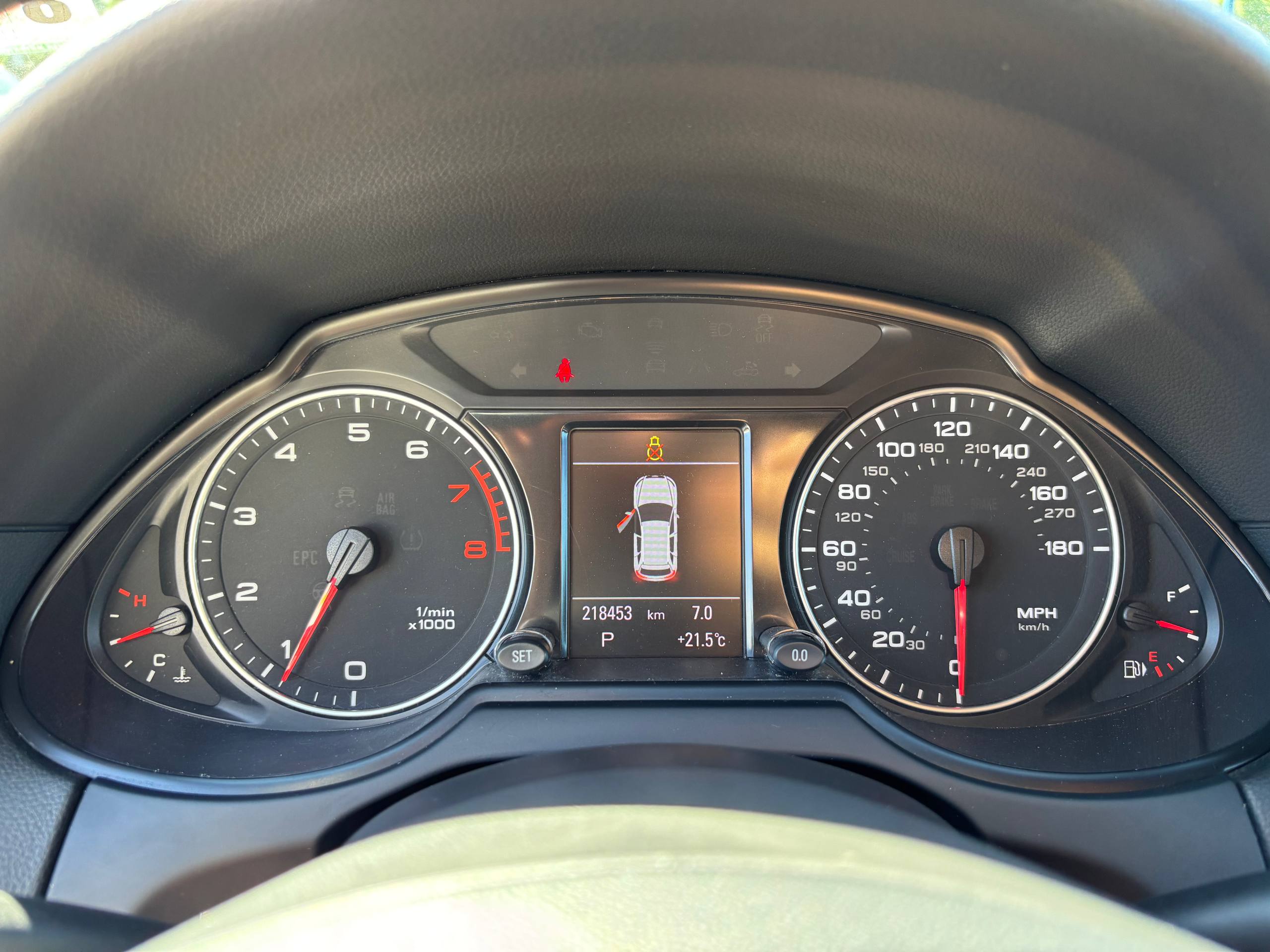 Фото автомобиля 10