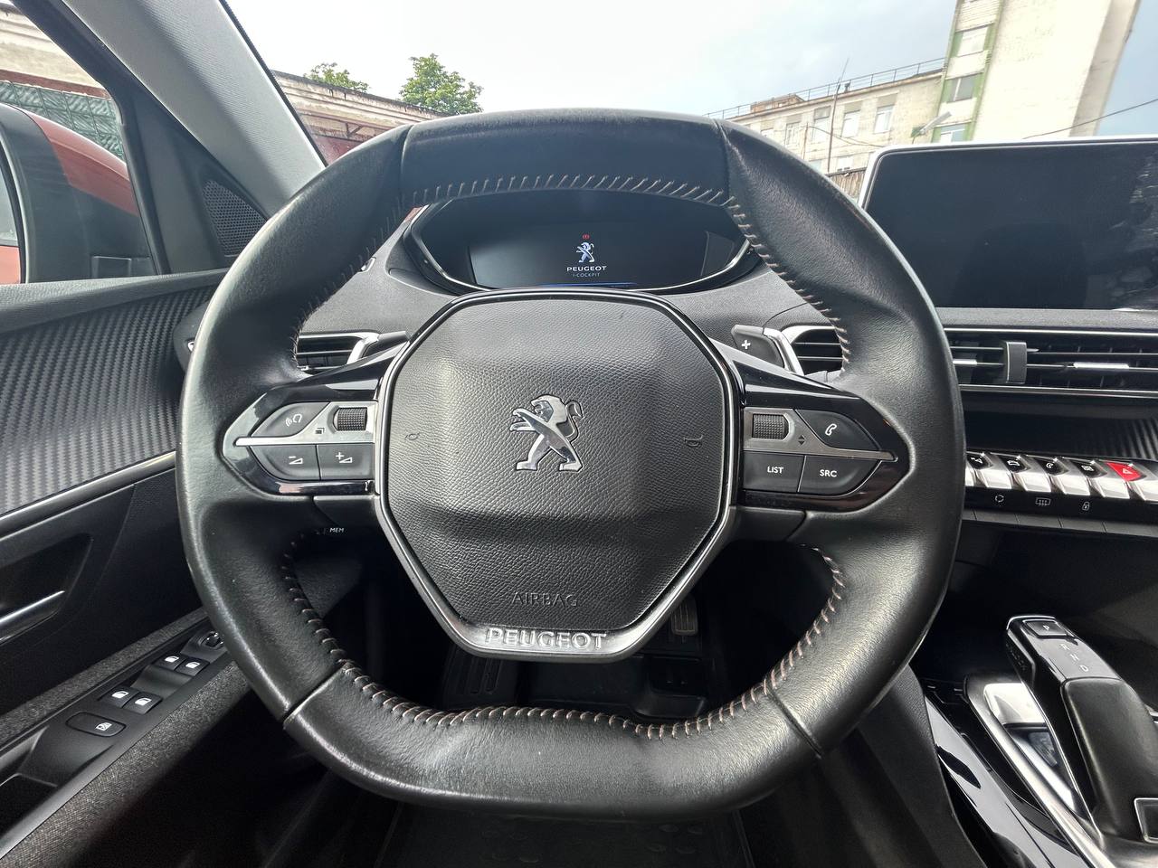 Фото автомобиля 11