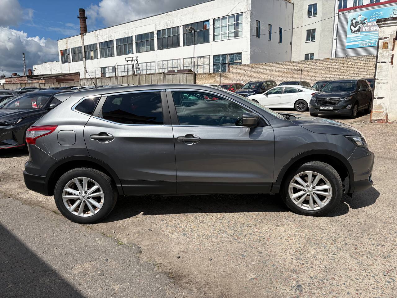 Фото автомобиля 3