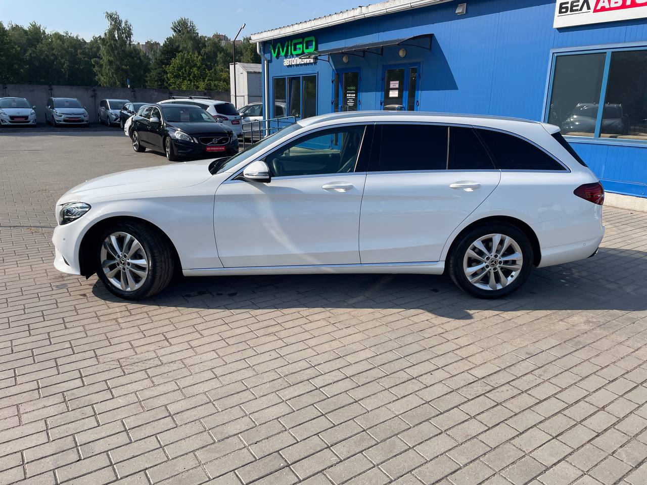 Фото автомобиля 9