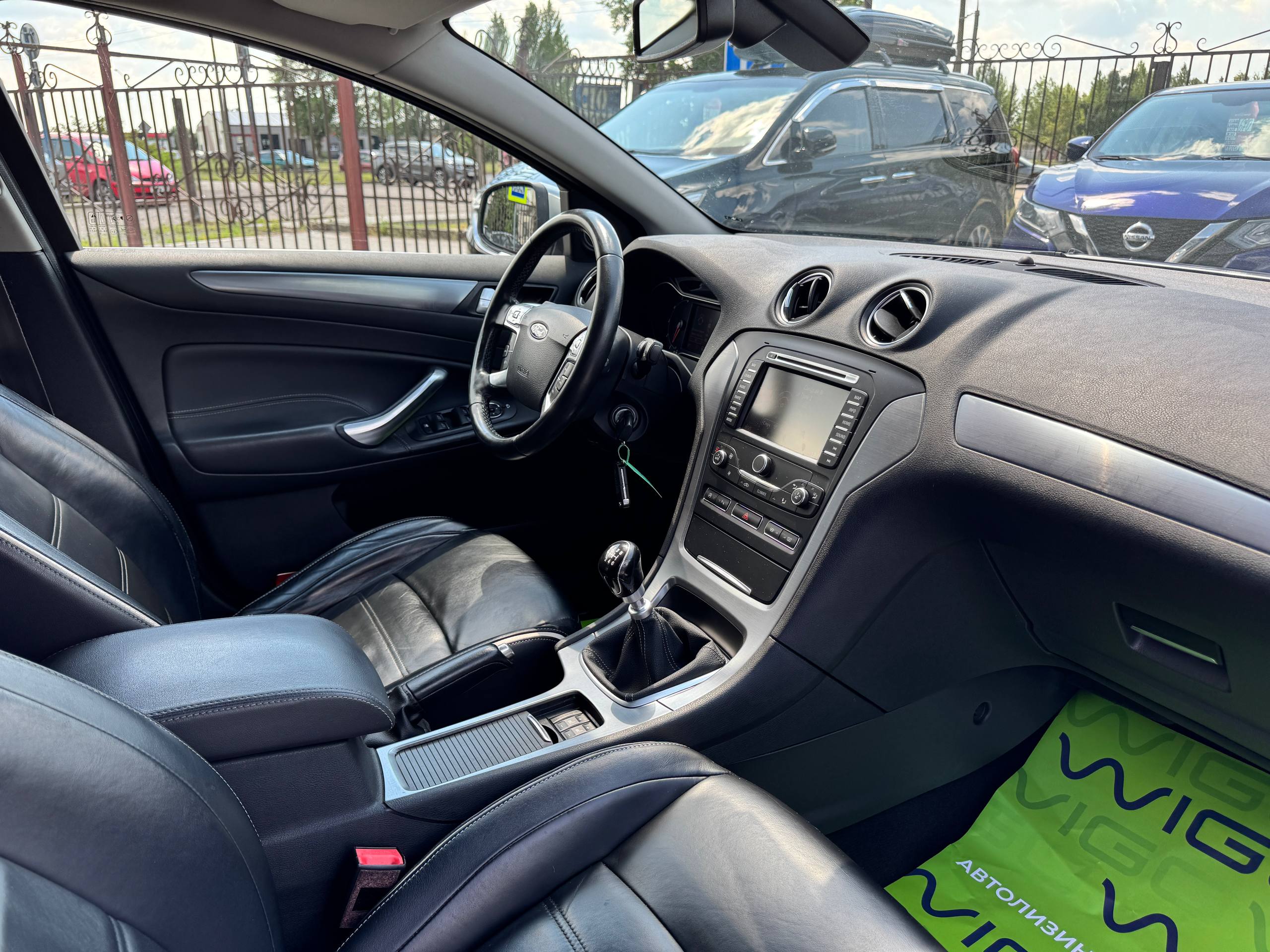 Фото автомобиля 19