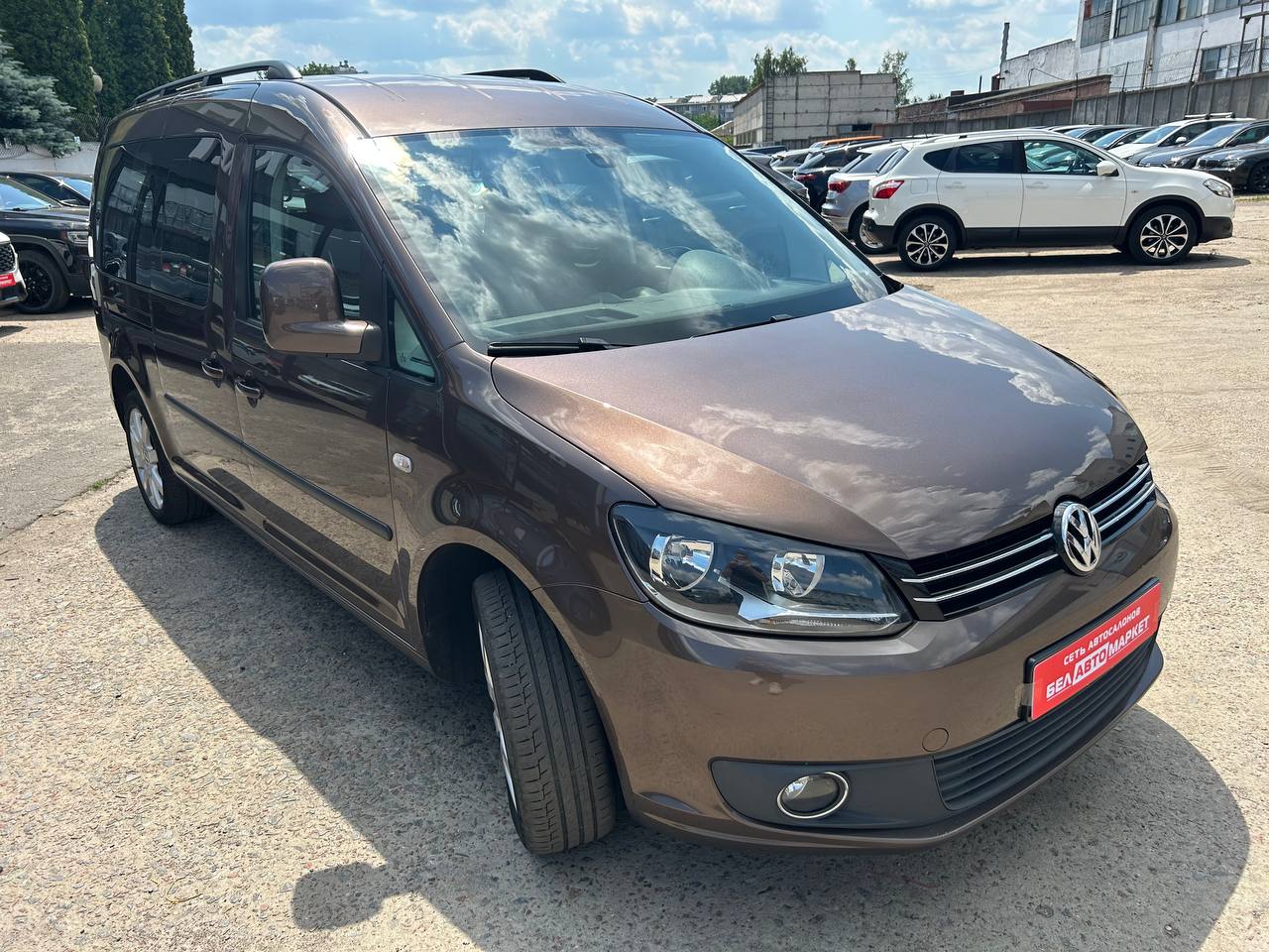 Фото автомобиля 2