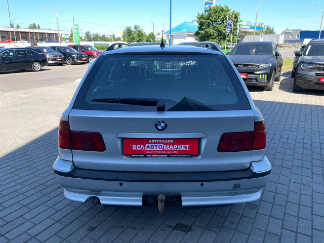 Фото автомобиля 6