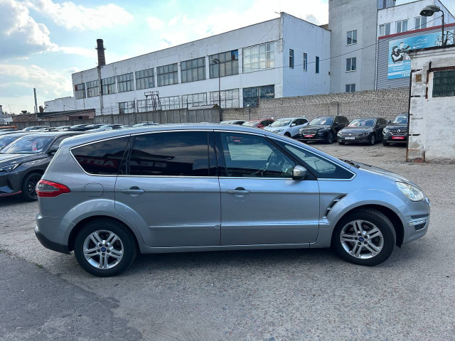Фото автомобиля 3