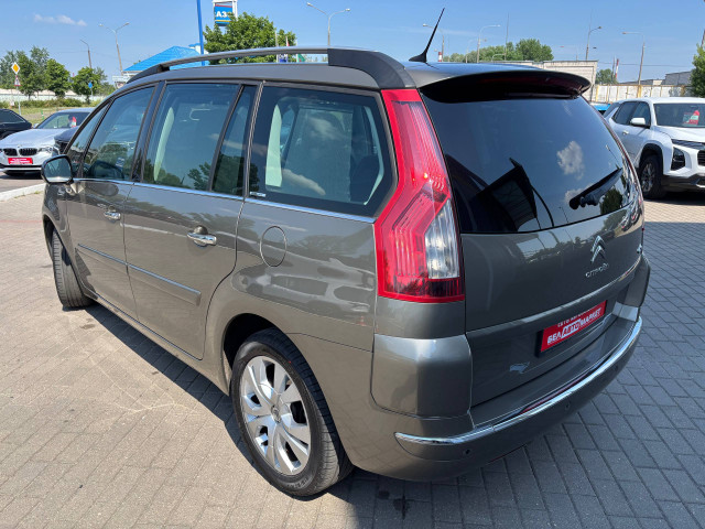 Фото автомобиля 6