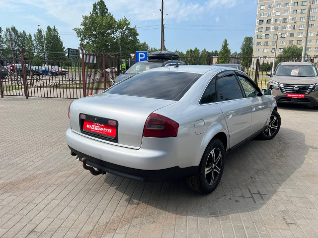 Фото автомобиля 3