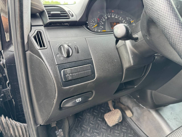 Фото автомобиля 12