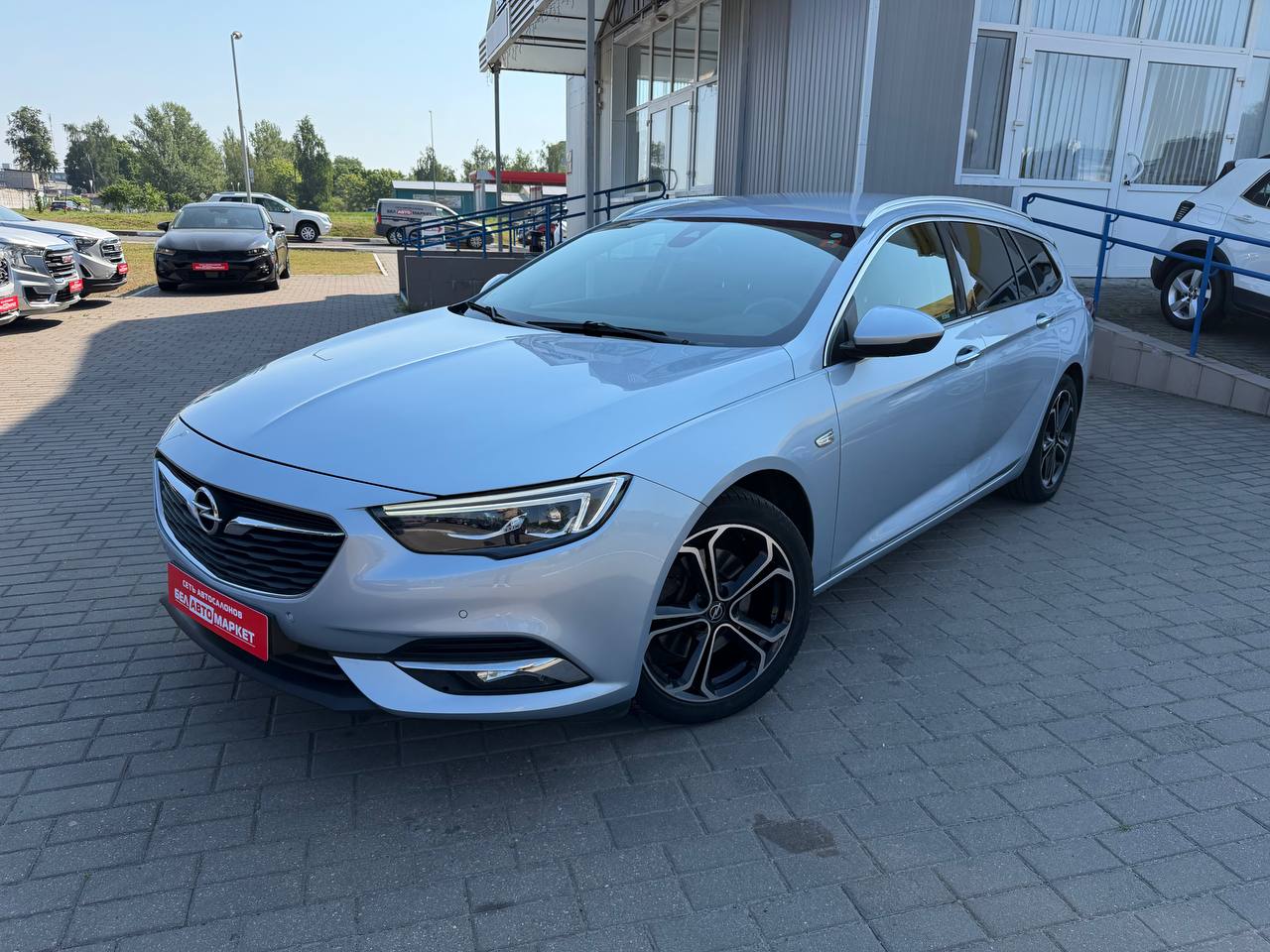авто с пробегом opel insignia 2018