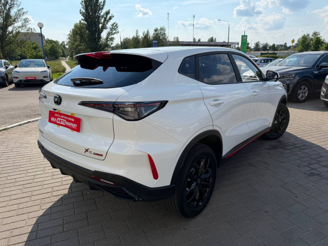 Фото автомобиля 5