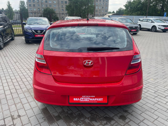 Фото автомобиля 6