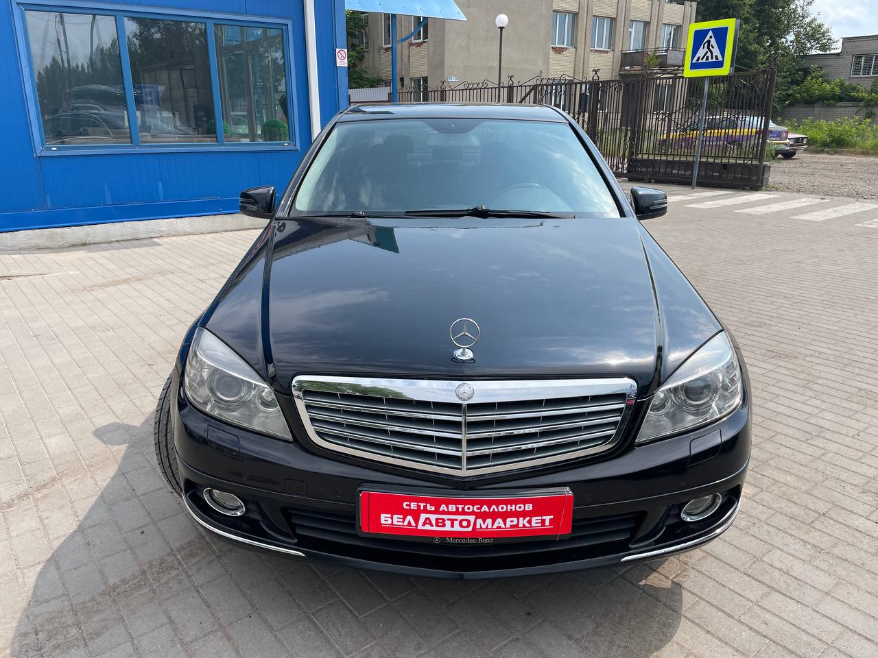 Фото автомобиля 2