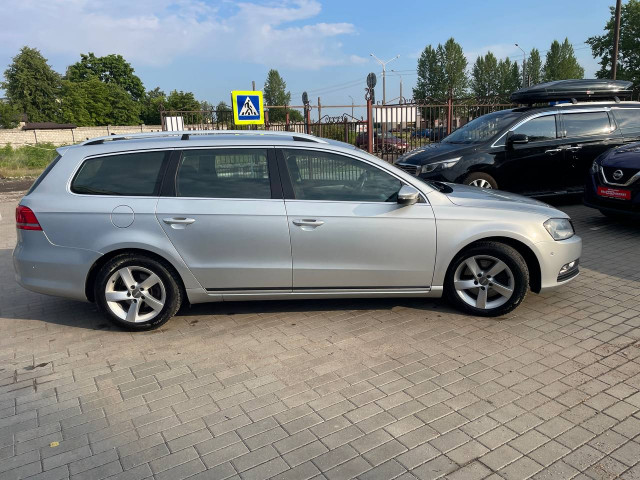 Фото автомобиля 12