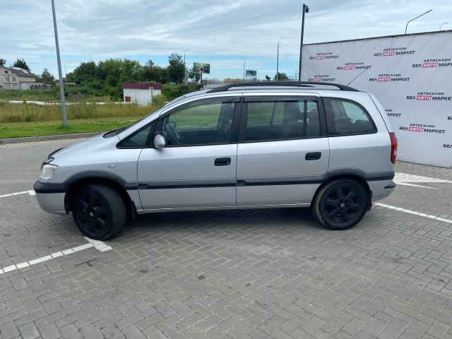 Фото автомобиля 7