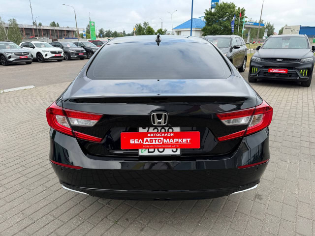 Фото автомобиля 6