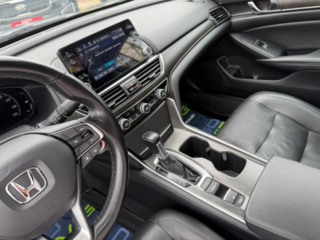 Фото автомобиля 12