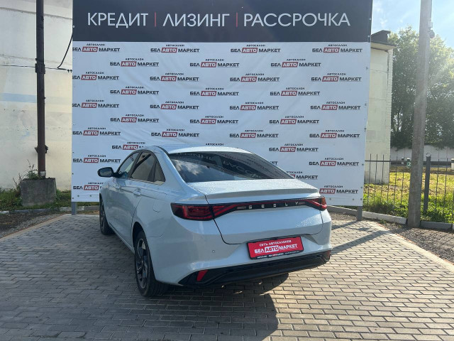Фото автомобиля 2