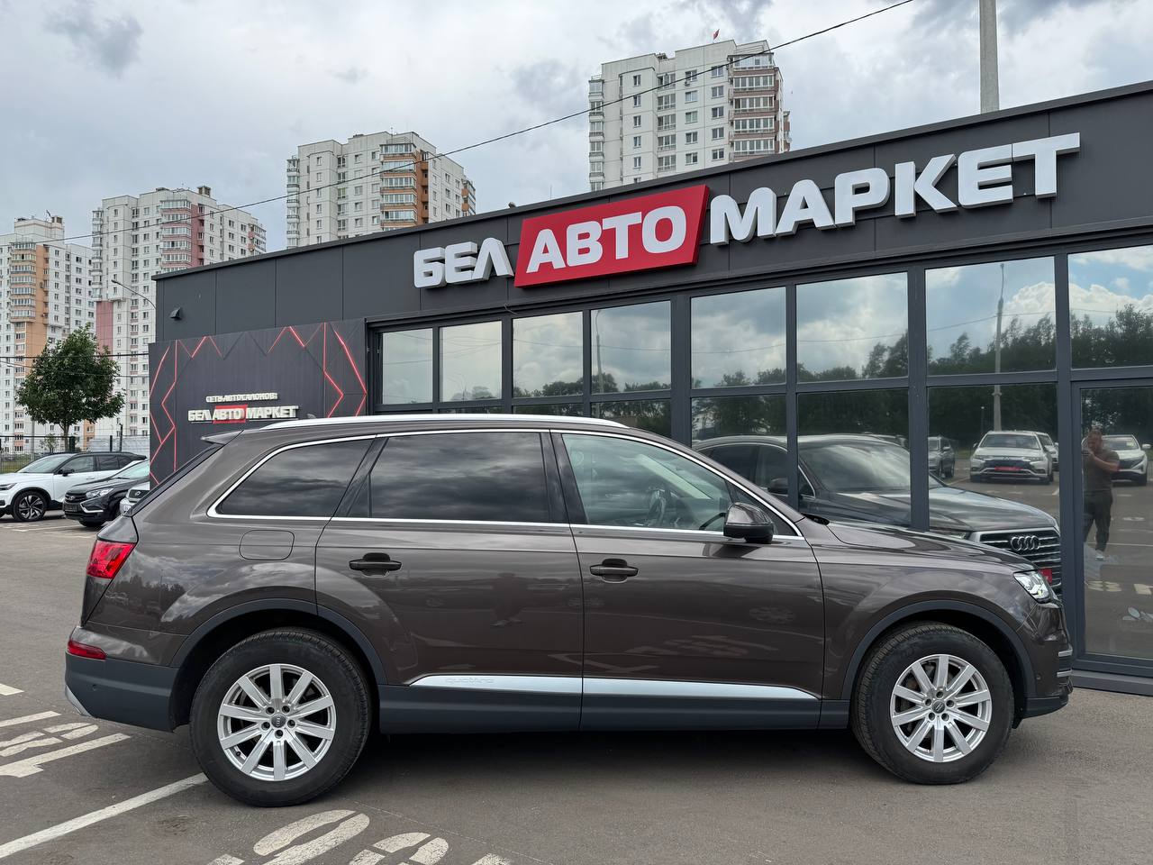Фото автомобиля 3