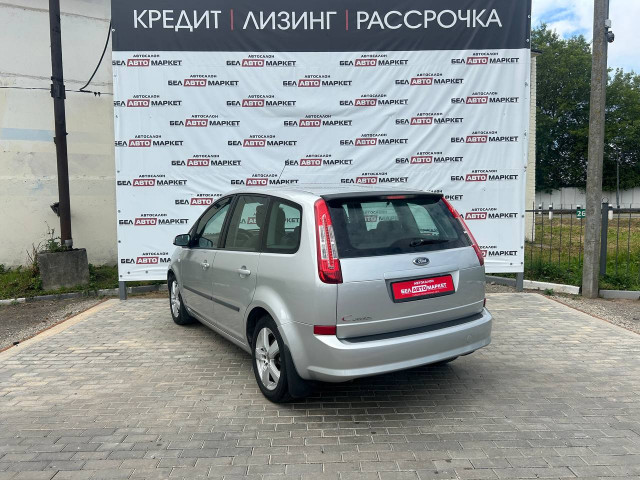 Фото автомобиля 3