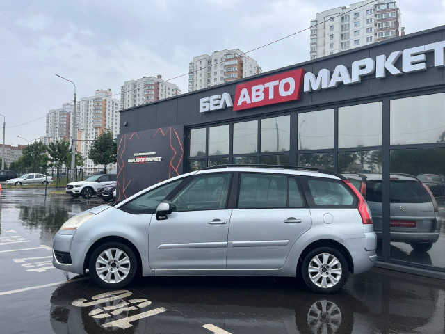 Фото автомобиля 7