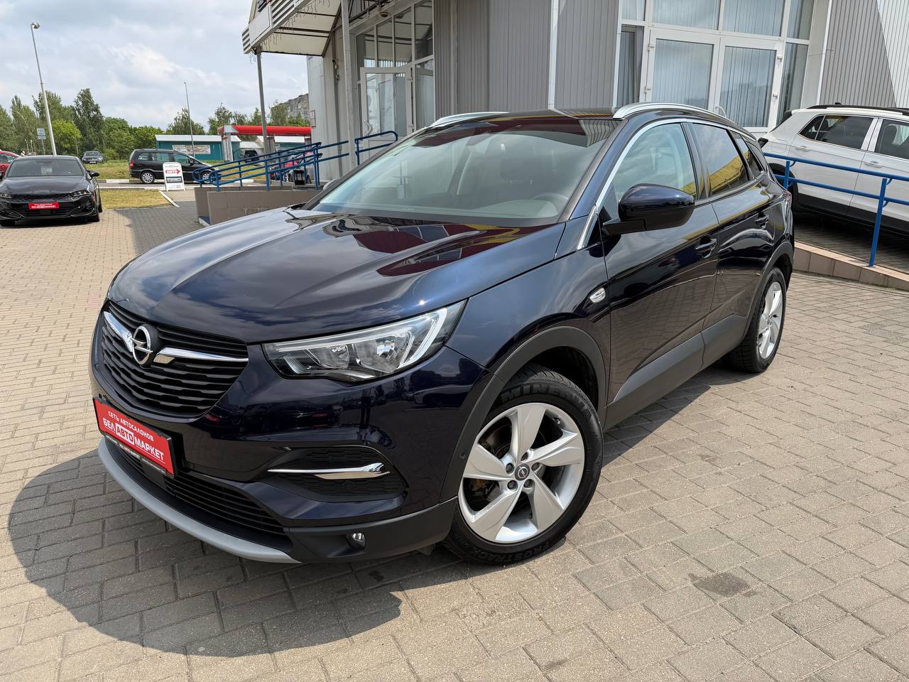 авто с пробегом opel grandland x 2018
