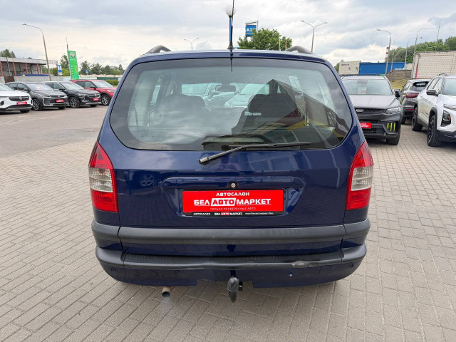 Фото автомобиля 2