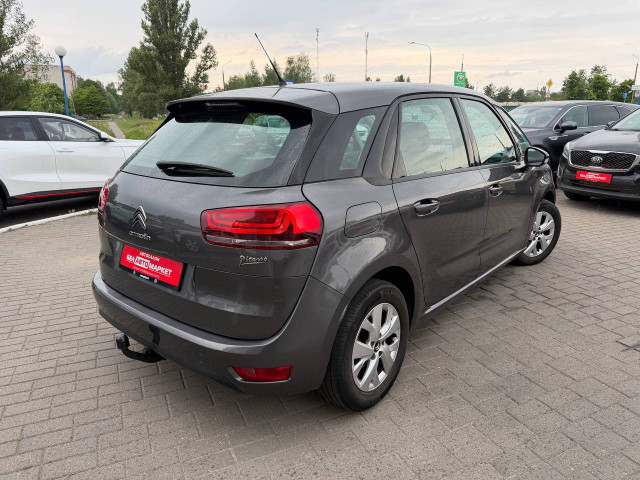 Фото автомобиля 2