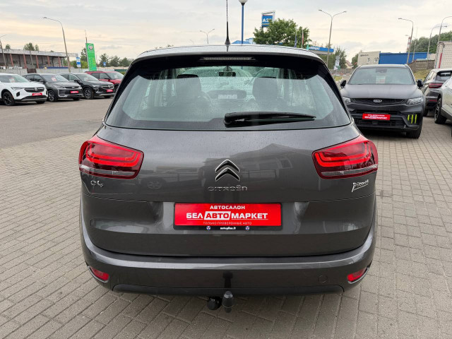 Фото автомобиля 6