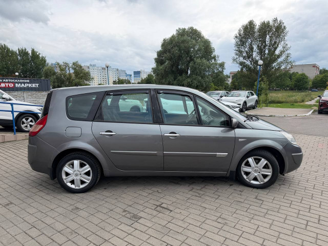 Фото автомобиля 3