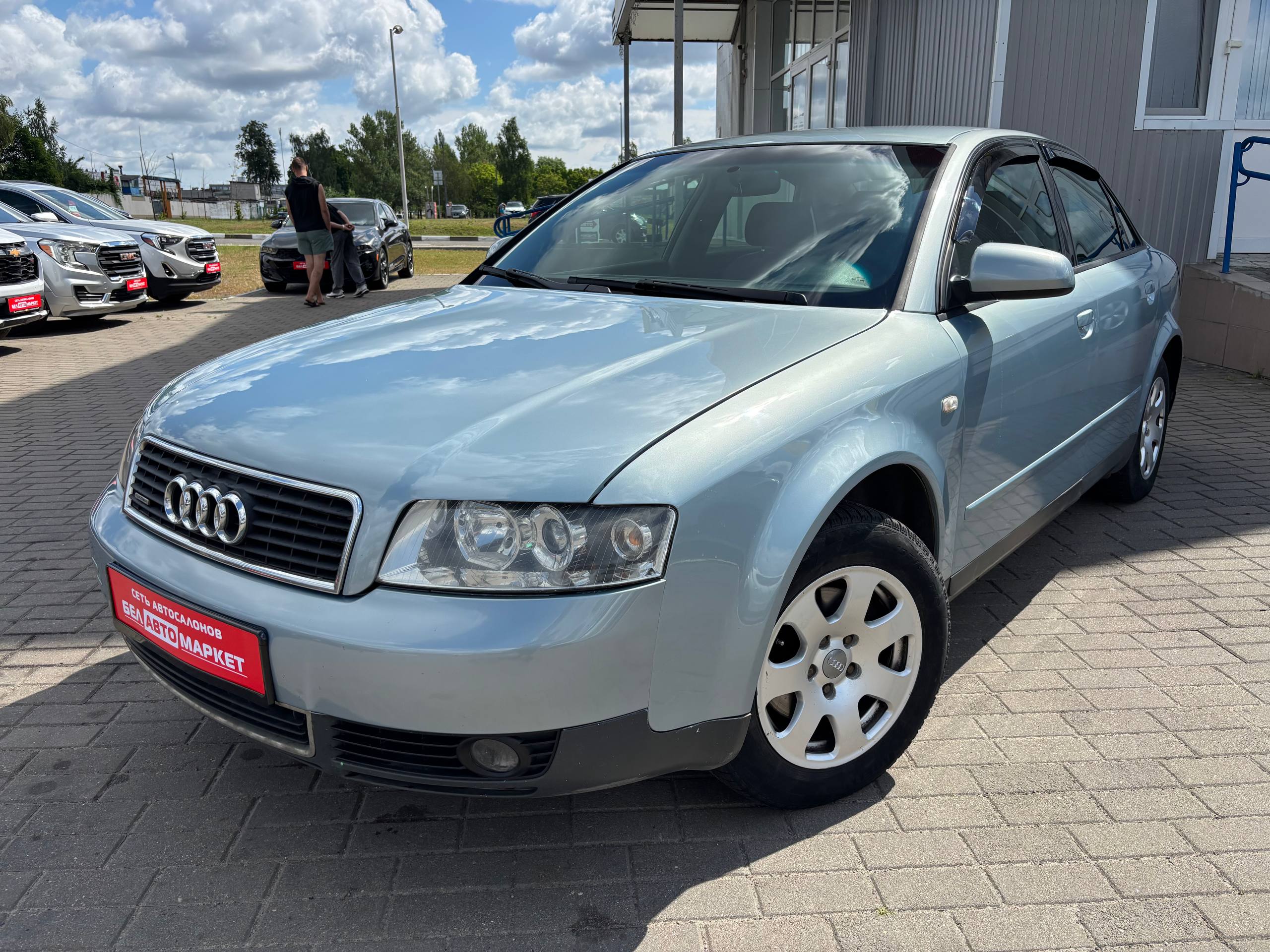 авто с пробегом audi a4 2002