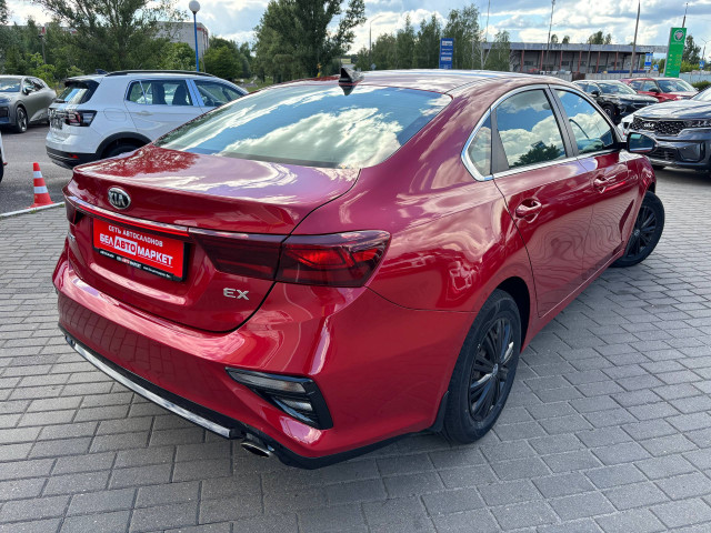 Фото автомобиля 5