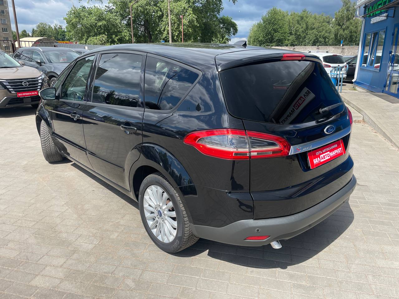 Фото автомобиля 7