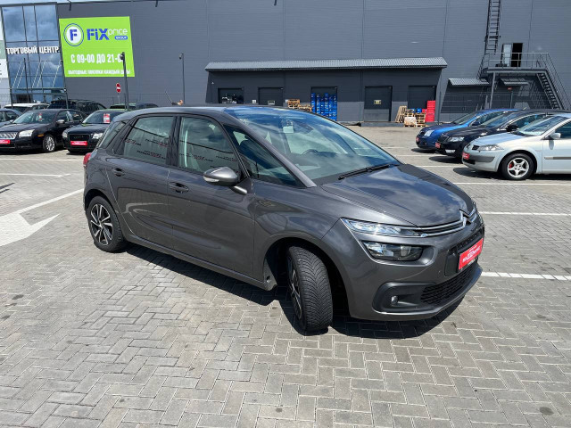 Фото автомобиля 2
