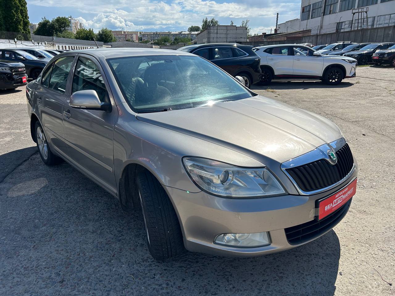 Фото автомобиля 2