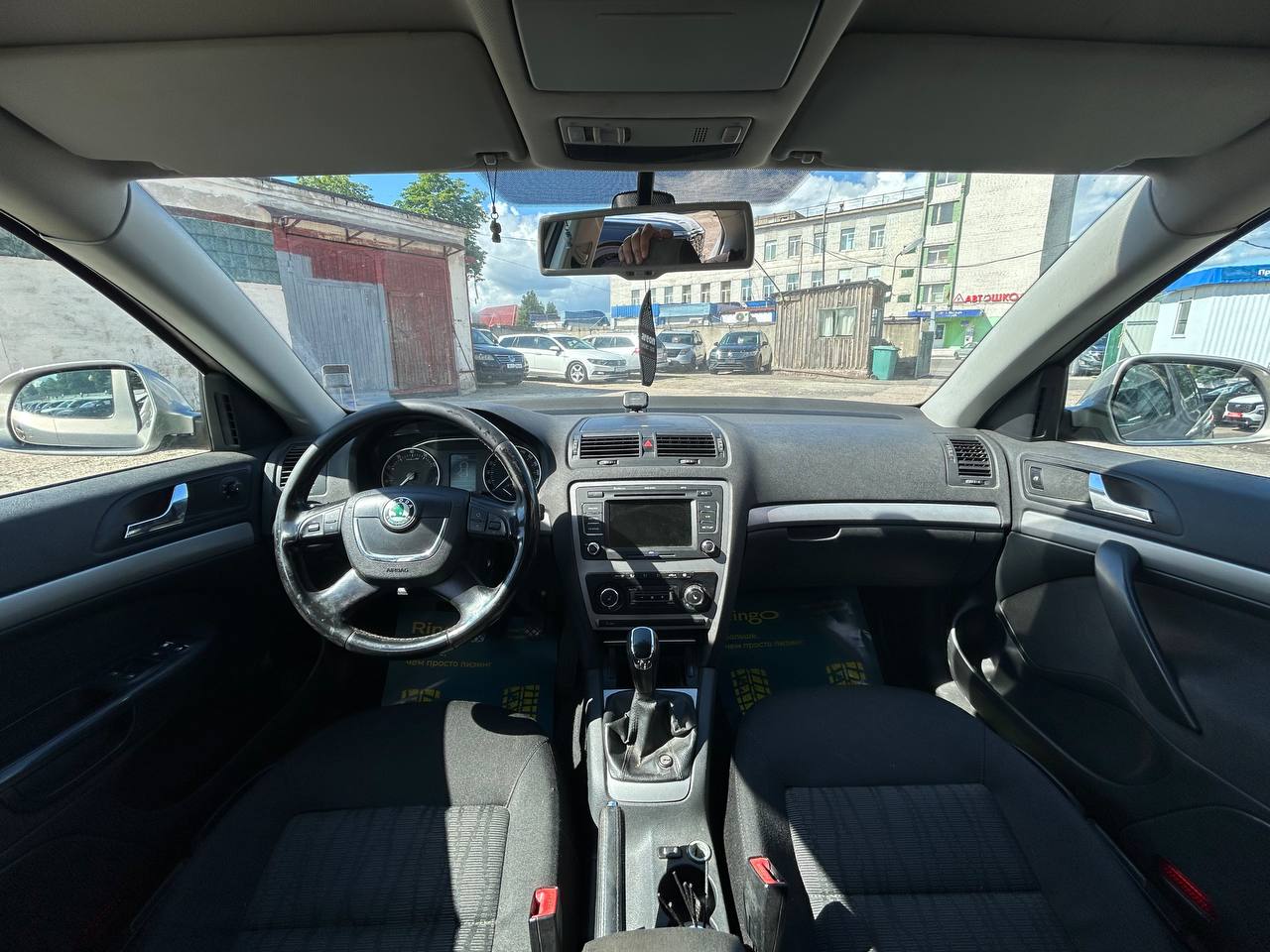 Фото автомобиля 10