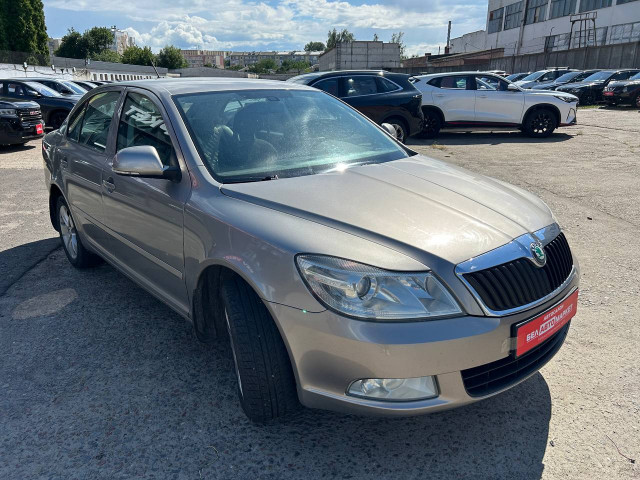 Фото автомобиля 2