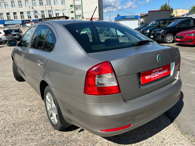 Фото автомобиля 6