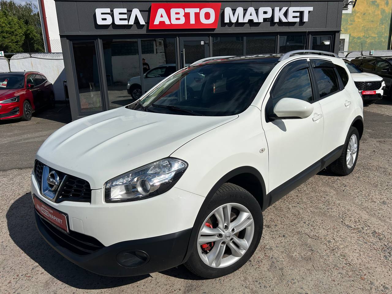 авто с пробегом nissan qashqai 2 2012