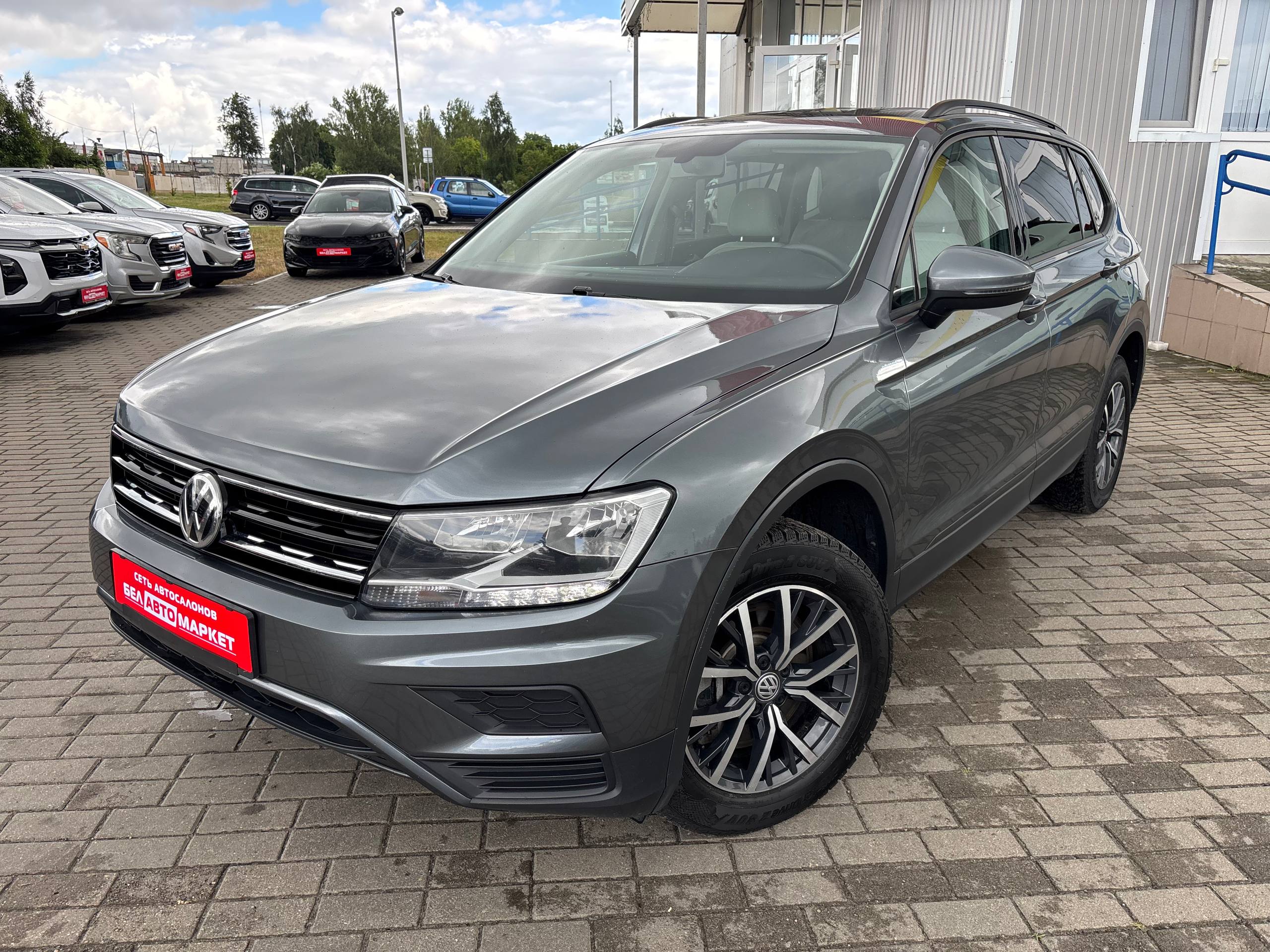 авто с пробегом volkswagen tiguan allspace 2020