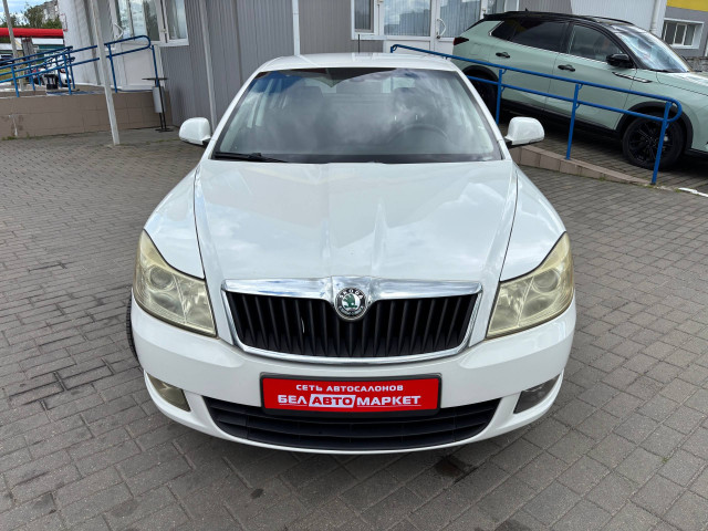 Фото автомобиля 3