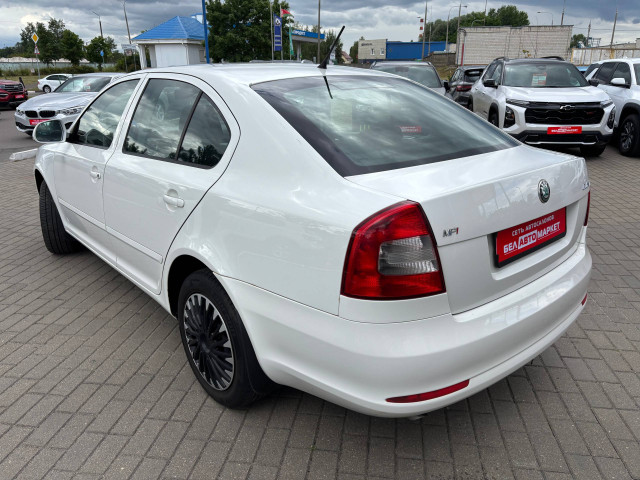 Фото автомобиля 6