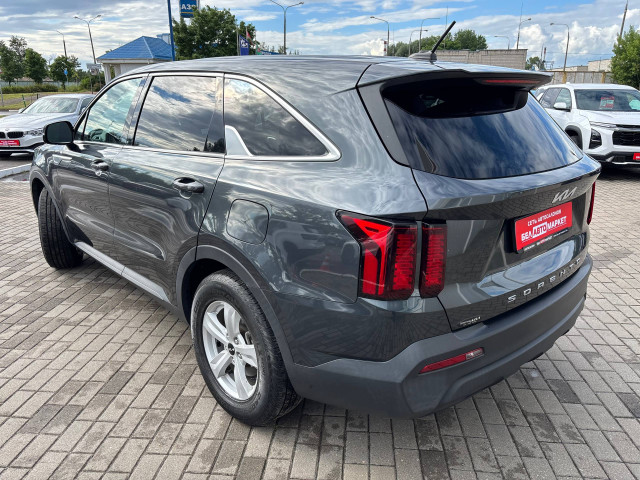 Фото автомобиля 8